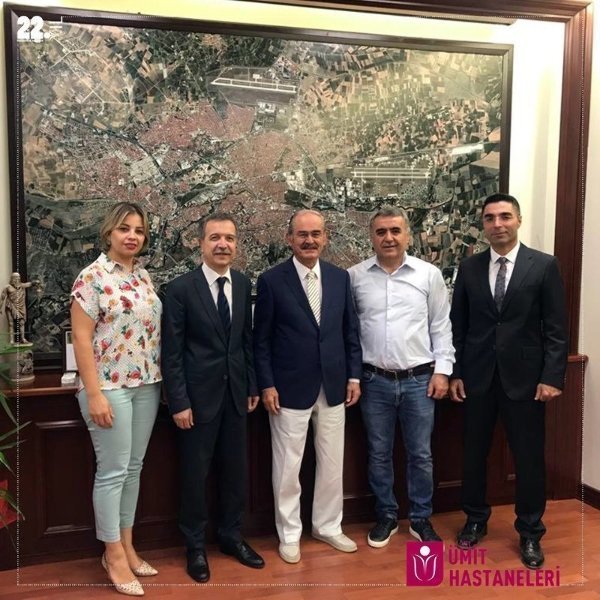 Belediye Başkanı Sayın Yılmaz BÜYÜKERŞEN' e yeni dönemi için hayırlı olsun ziyareti. Belediye Başkanı Sayın Yılmaz BÜYÜKERŞEN' e yeni dönemi için hayırlı olsun ziyareti.