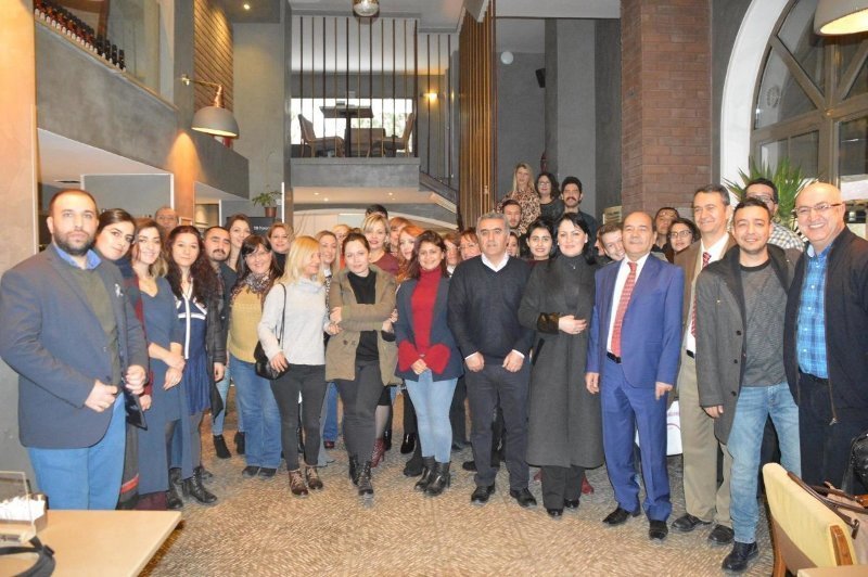 ÖZEL ÜMİT, GAZETECİLERİ UNUTMADI ÖZEL ÜMİT, GAZETECİLERİ UNUTMADI